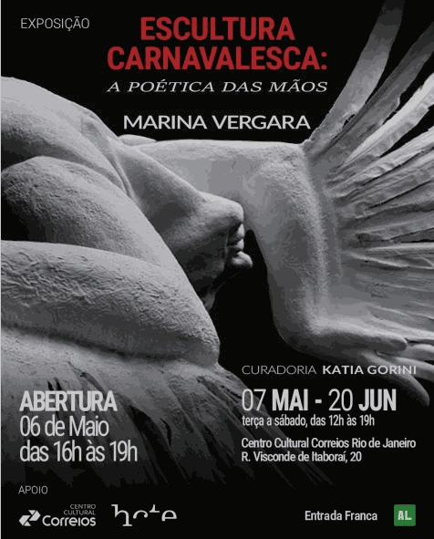 O convite apresenta fundo na cor preta uma figura abstrata que lembra uma escultura em gesso e o seguinte texto - Escultura Carnavalesca - A Poética das Mãos. Marina Vergara. Abertura - 06 de maio das 16h às 19h. Curadoria - Katia Gorini.
